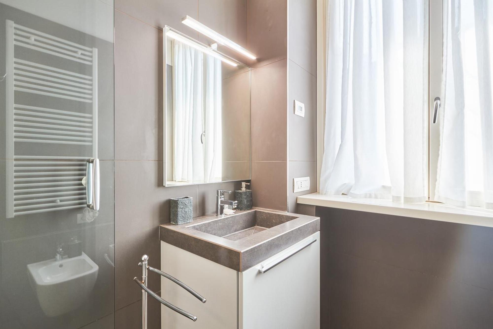 شقة Easylife - Moderno E Climatizzato In Cadorna Fn ميلان المظهر الخارجي الصورة
